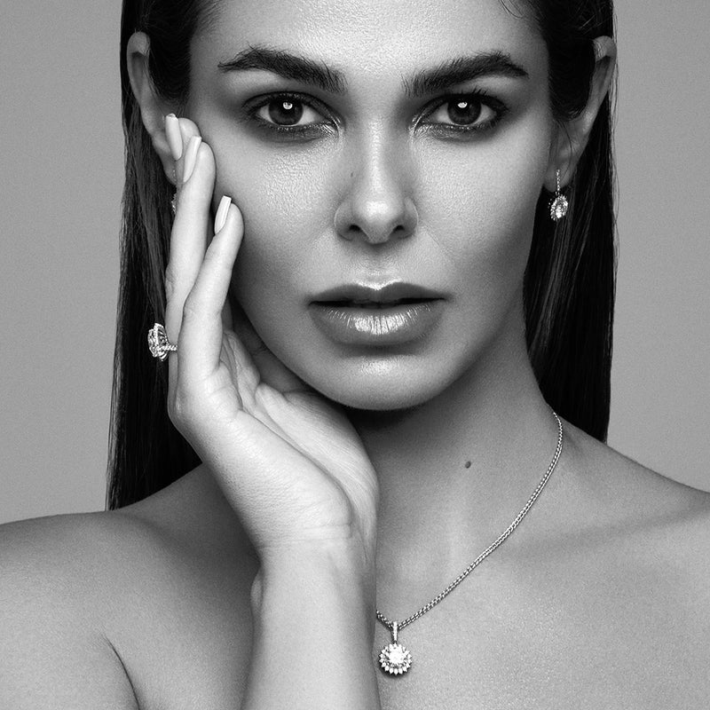 Decadent halo diamond ring, earrings and pendant in platinum and gold - Avila Vara