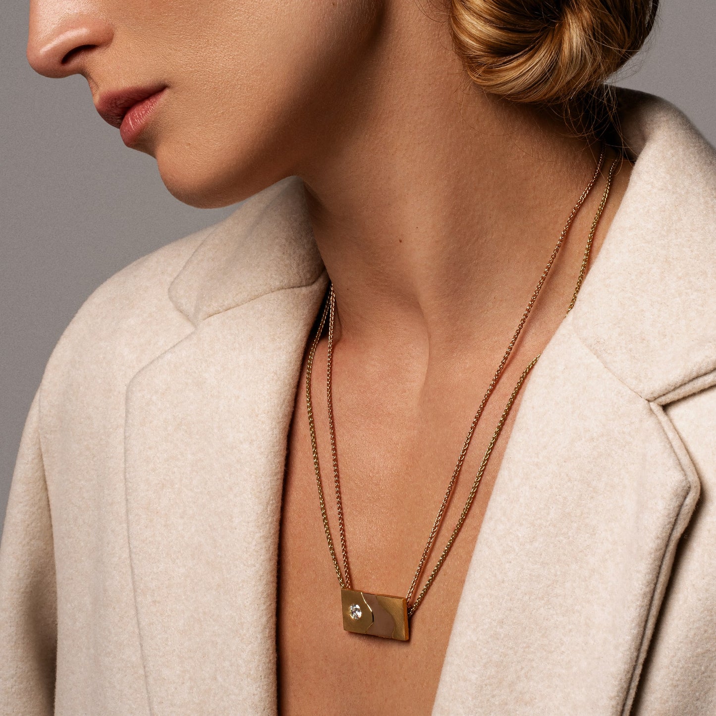 DUALITI DUAL TONE DIAMOND NECKLACE Avila Vara